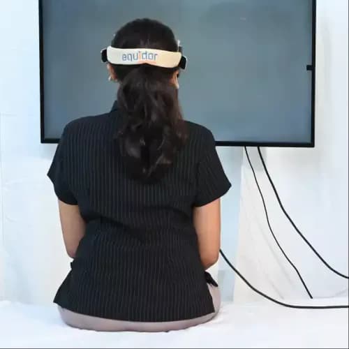 Gaze holding