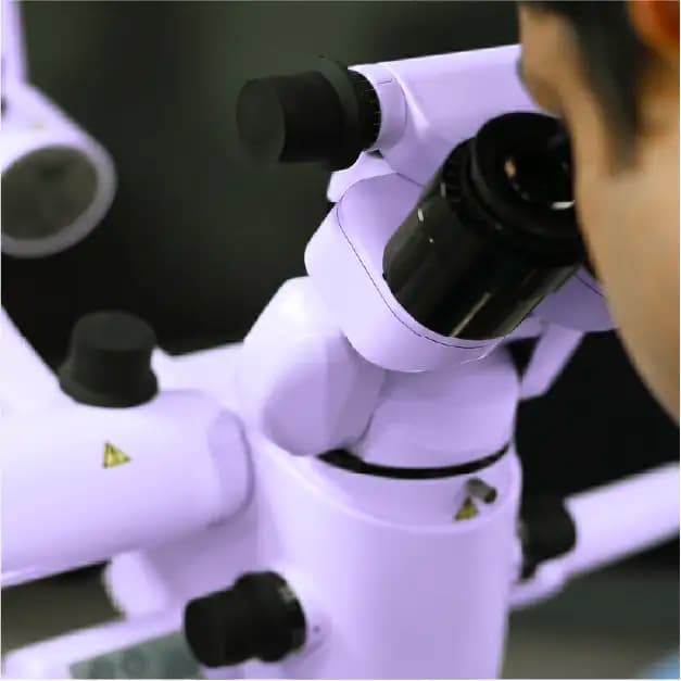 Taevas Origins 4K Surgical Microscope — Ergonomic Viewing System