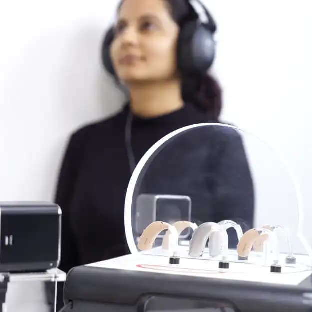 Real-Time Innovative Hearing Aid Comparison